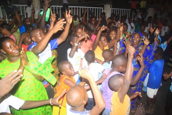 Liesse populaire à la Médina après l'éclatante victoire de Bamba Fall sur Seydou Guèye 