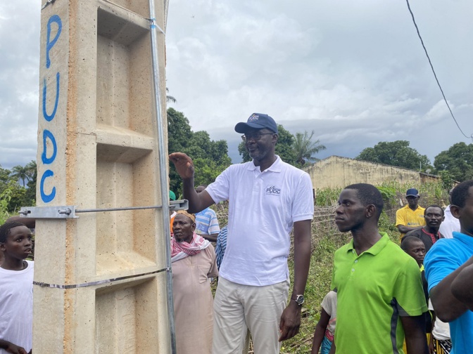 Électrification rurale : Le PDUC illumine le village de Hamdalaye dans la commune de Simbandi Balante