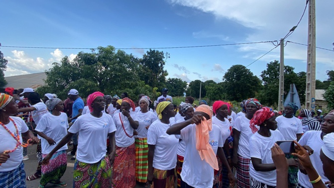 Électrification rurale : Le PDUC illumine le village de Hamdalaye dans la commune de Simbandi Balante.