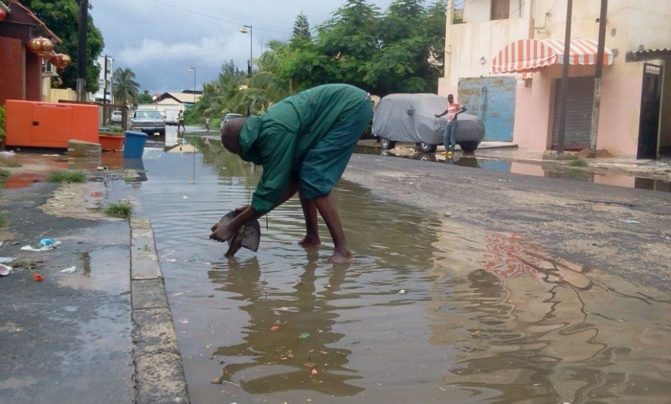 Saint-Louis / Odeurs nauséabondes, manque d’hygiène, risques de maladies : Le quartier Corniche n’en peut plus avec les eaux usées stagnantes