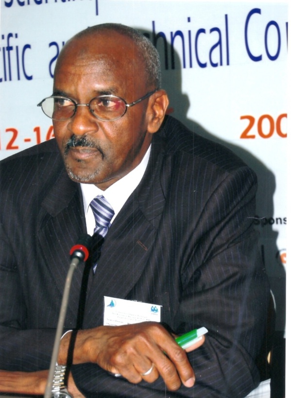 Mamadou Dia Dg de le SDE