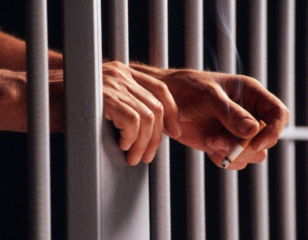 Acquittement d'un ressortissant français poursuivi pour matricide