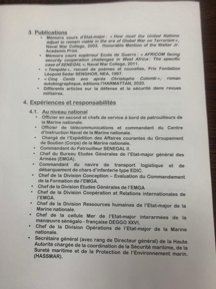 Parcours du Général Abdou Sène, nouveau Conseiller Défense du Premier Ministre Parcours du Général Abdou Sène, nouveau Conseiller Défense du Premier Ministre