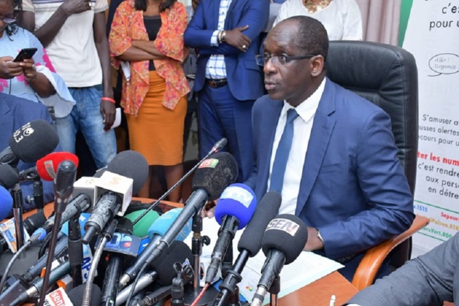 Diouf Sarr solde ses comptes avec Macky Sall : « Les saboteurs de ma campagne ont été nommés ministres, les insulteurs promus… » Diouf Sarr solde ses comptes avec Macky Sall : « Les saboteurs de ma campagne ont été nommés ministres, les insulteurs promus… »