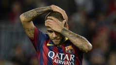Transferts : Daniel Alves ne se cache plus, il souhaite rester à Barcelone
