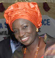Mme Aminata Touré : encore faudra-t-il choisir entre la population et le peuple - Par Pape Modou Fall