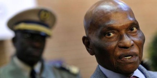 Haute trahison : D’anciens militaires réclament l’assignation de Wade devant la Haute cour de justice
