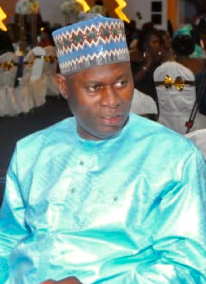 Ousmane Faye sur lacat d'armes: Ousmane Faye sur lacat d'armes: