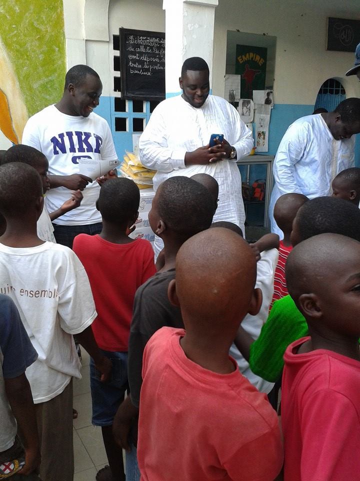 (4photos) Le fils du Président Macky Sall en visite à l’Empire des Enfants