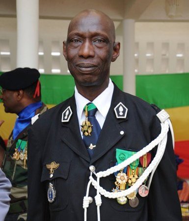Colonel Abdoulaye Aziz Ndaw : "Je vais rentrer, je ne me débine pas"