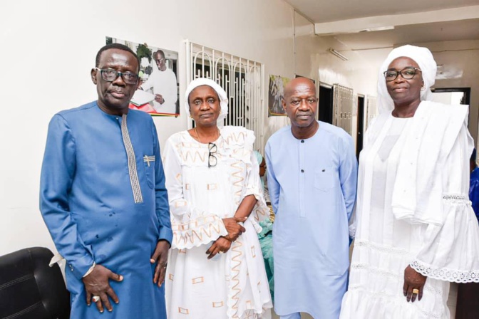 Khalifa Sall et Taxawu Sénégal en France : Des membres du mouvement national des jeunesses et étudiants socialistes ont répondu à l’appel Khalifa Sall et Taxawu Sénégal en France : Des membres du mouvement national des jeunesses et étudiants socialistes ont répondu à l’appel