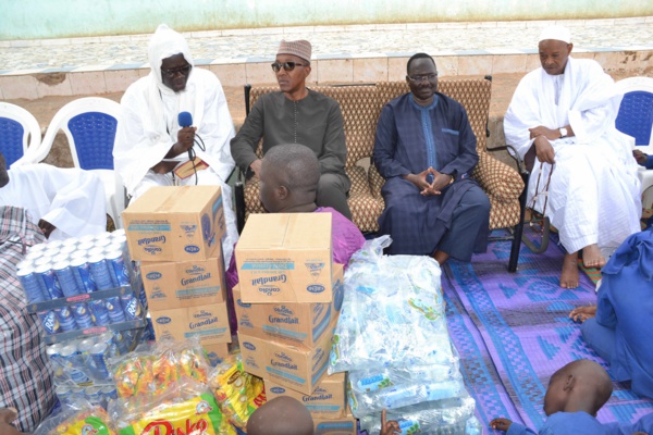 Photos - « Ndogou aux Daaras »: Abdoul Mbaye s’active sur le terrain