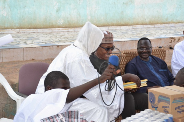 Photos - « Ndogou aux Daaras »: Abdoul Mbaye s’active sur le terrain
