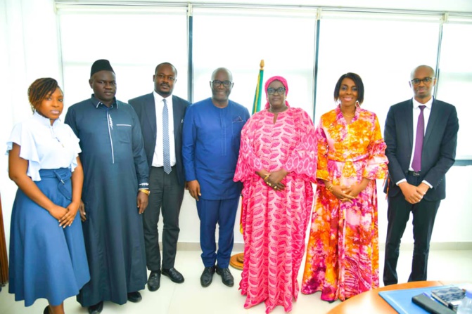 Audience / La ministre de la Santé et de l'Action sociale a reçu M. Ibrahima Cheikh Diongue, Sous-Secrétaire Général des Nations-Unies Audience / La ministre de la Santé et de l'Action sociale a reçu M. Ibrahima Cheikh Diongue, Sous-Secrétaire Général des Nations-Unies