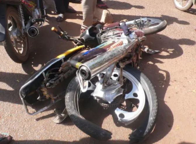 Rond-point Cambérène : Un camion fauche mortellement un motocycliste
