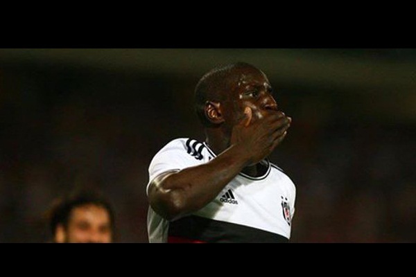Un triplé pour Demba Ba en Ligue des champions
