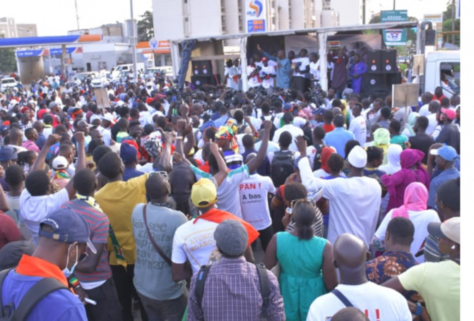 Marche des professionnels des médias pour la libération de Pape Ale Niang : Des politiques en renfort Marche des professionnels des médias pour la libération de Pape Ale Niang : Des politiques en renfort