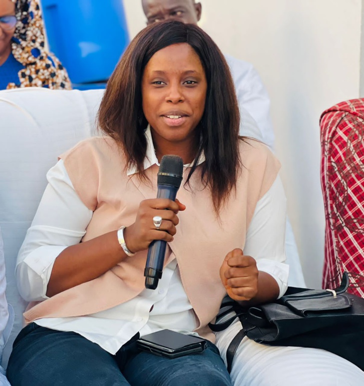 Malika : Gabrielle Kane au chevet des femmes enceintes Malika : Gabrielle Kane au chevet des femmes enceintes