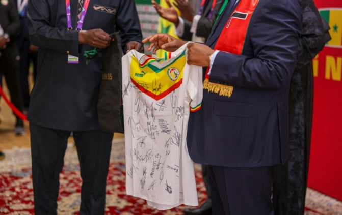 le Président Macky Sall aux Lions : « Ne craignez personne, mais respectez tous vos adversaires, condition essentielle pour aller loin » le Président Macky Sall aux Lions : « Ne craignez personne, mais respectez tous vos adversaires, condition essentielle pour aller loin »