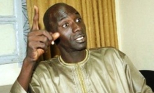 Oumar Faye de Leral Askan Wi : « Les menaces de Macky Sall ne passent pas »