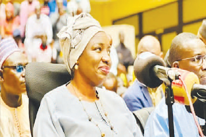 Femmes de Mimi 2024 : « Macky Sall arrête de transformer les femmes députés de Benno en insulteuses publiques ! »