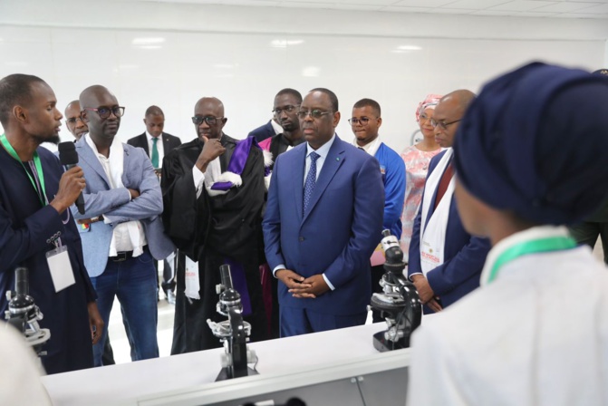 Inauguration Université Amadou Mahtar Mbow: Le discours intégral du Président Macky Sall (texte et photos)