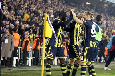 Moussa Sow remporte la Supercoupe de Turquie avec Fenerbahçe