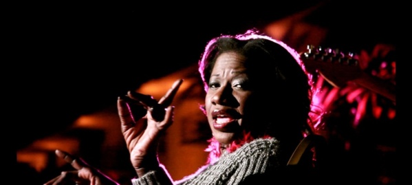 Zoom sur la chanteuse Suzanne Kamara, une voix inimitable 