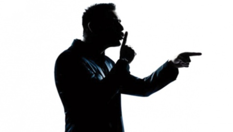 Chantage extorsion de fonds : L'entrepreneur, la comptable et l'histoire de sexe