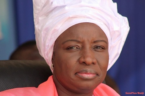 [Audio] Premier cas d’Ebola au Sénégal – Mimi Touré, ancien Pm déclare: « Je tiens tout d’abord à féliciter le ministre de la Santé…. »