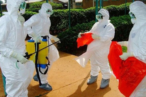 Parcelles Assainies: Ebola-Un jeune guinéen tombe et crée la panique à l’U 24.virus-Ebola