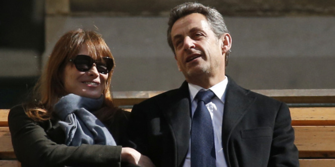 Valérie Trierweiler raconte comment Nicolas Sarkozy a voulu sauver l’e-réputation de Carla Bruni