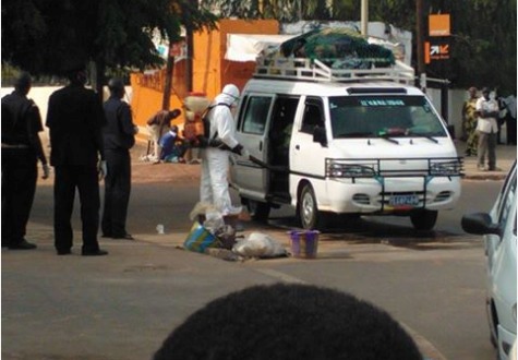 Peur à Touba, un homme vomit du sang et décède dans un minicar. Les autorités médicales rassurent qu’il ne s’agit pas d’Ebola