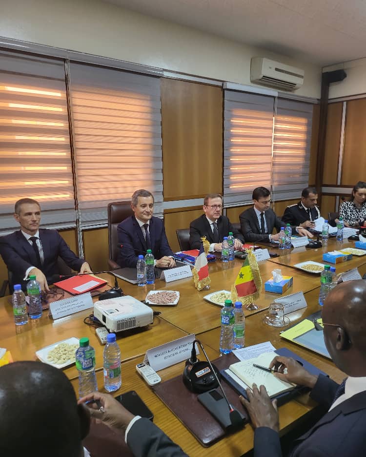 Le ministre de l’Intérieur, Antoine Diome, reçoit son homologue français, M. Gerald Darmanin (Photos)