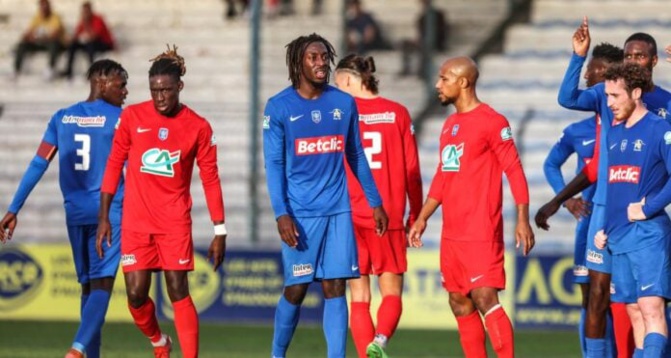 Marseille: Le footballeur Adel Mendy tué par balle dans la nuit du vendredi au samedi