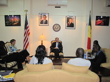 Demande de visa  pour les USA :  Quand les Sénégalais paient, engraissent et assurent la sécurité des Américains (Leral)