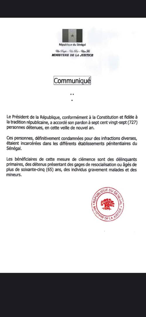 Nouvel an: Le Président de la République Macky Sall gracie 727 détenus Nouvel an: Le Président de la République Macky Sall gracie 727 détenus