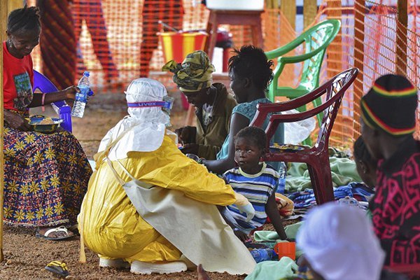 Ebola: Fin de la période d’isolement pour les 67 personnes qui ont eu le contact avec le Guinéen