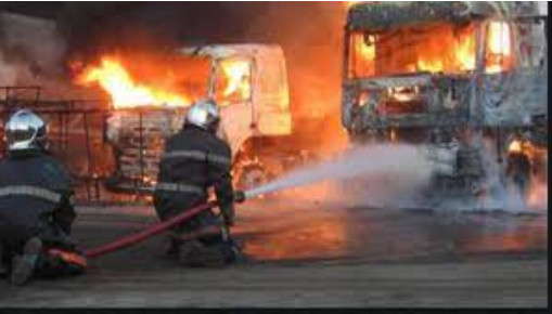 Kaffrine: Deux camions remplis de foin ont pris feu, ce dimanche