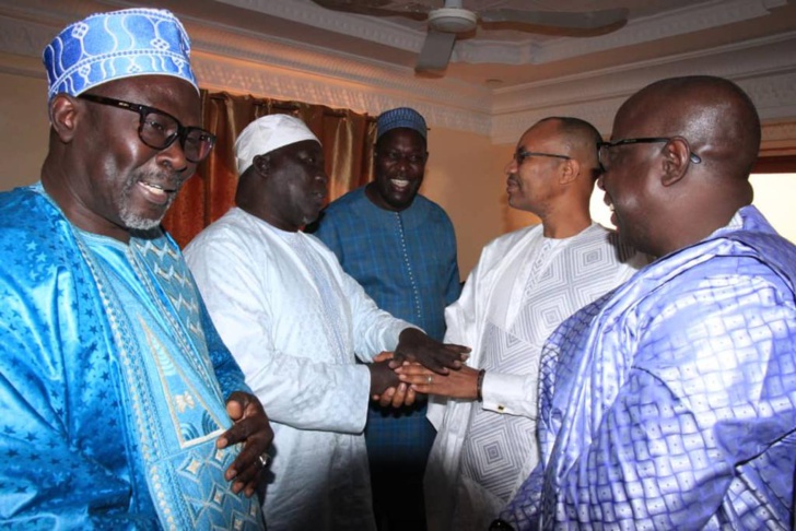 Photos/ 59ème cérémonie annuelle de la Famille Omarienne: Ziarra du Parti Démocratique Sénégalais (PDS) Photos/ 59ème cérémonie annuelle de la Famille Omarienne: Ziarra du Parti Démocratique Sénégalais (PDS)