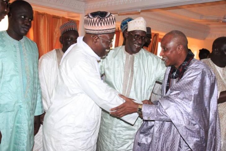 Photos/ 59ème cérémonie annuelle de la Famille Omarienne: Ziarra du Parti Démocratique Sénégalais (PDS) Photos/ 59ème cérémonie annuelle de la Famille Omarienne: Ziarra du Parti Démocratique Sénégalais (PDS)