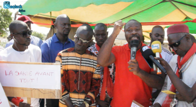 Le centre de santé de Gandiaye en chantier depuis 2007, mais toujours rien :  Guy Marius Sagna en soutien aux populations