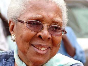 Zoom sur Annette Mbaye d'Erneville, la première journaliste sénégalaise 