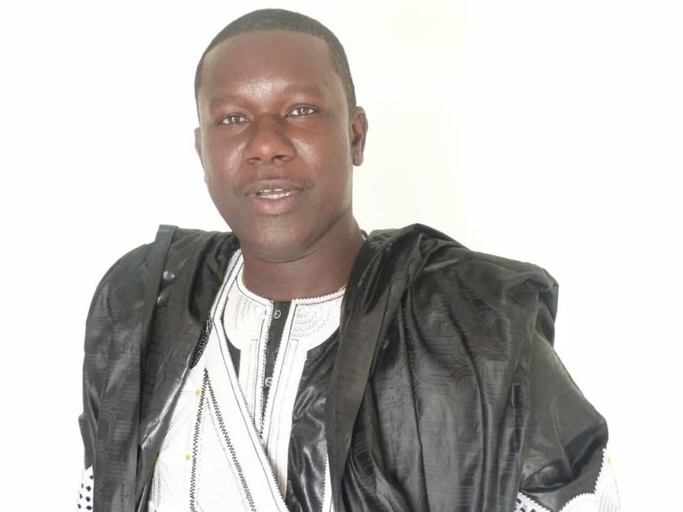 Ibrahima Mbaye Sopé en mode ndanane