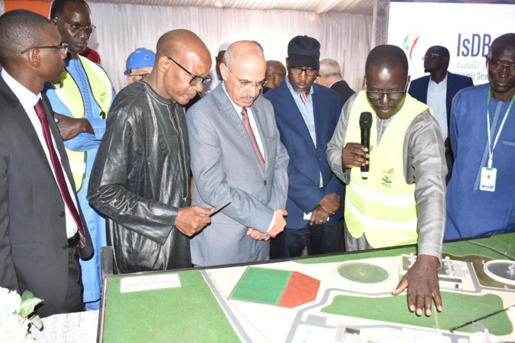 Photos / Visite de chantier de la station d’épuration de Cambérène : Le président de la Bid, Dr. Muhammad Sulaiman Al Jasser et le DG de l’ONAS, Mamadou Mamour Diallo