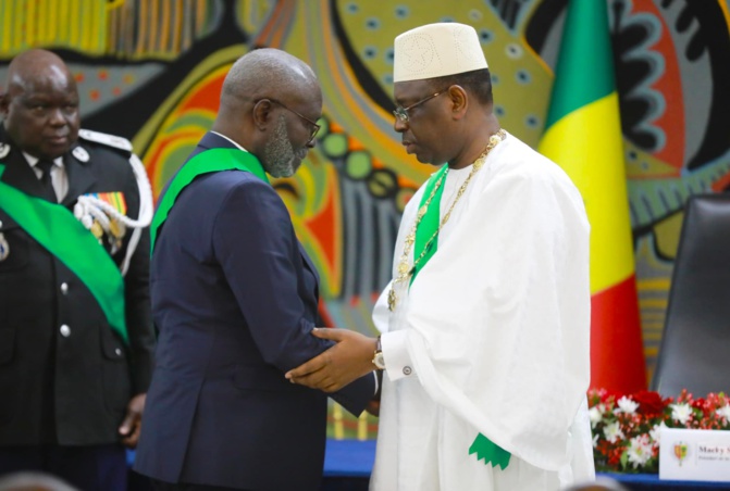 Cérémonie de décoration des dignitaires la cohorte 2022 : 71 personnalités honorées Cérémonie de décoration des dignitaires la cohorte 2022 : 71 personnalités honorées