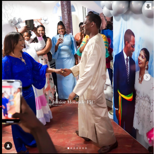 Anniversaire : La déclaration émouvante de Mame Boye Diao à son épouse (Photos) Anniversaire : La déclaration émouvante de Mame Boye Diao à son épouse (Photos)