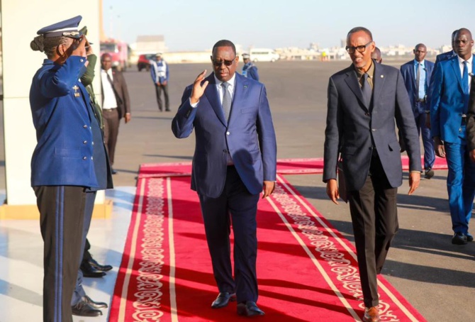 Le président  Kagame à Dakar pour le Sommet sur le financement des infrastructures en Afrique :  Macky Sall à l’accueil