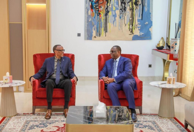 Le président Kagame à Dakar pour le Sommet sur le financement des infrastructures en Afrique : Macky Sall à l’accueil Le président Kagame à Dakar pour le Sommet sur le financement des infrastructures en Afrique : Macky Sall à l’accueil