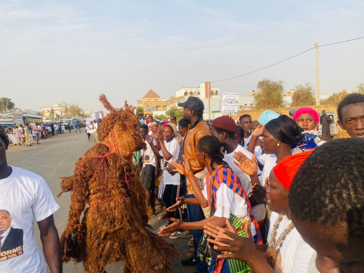 Photos/ Idrissa Seck et la Communauté casamançaise au cœur de l’accueil du Président de la République, Macky Sall, à Thiès